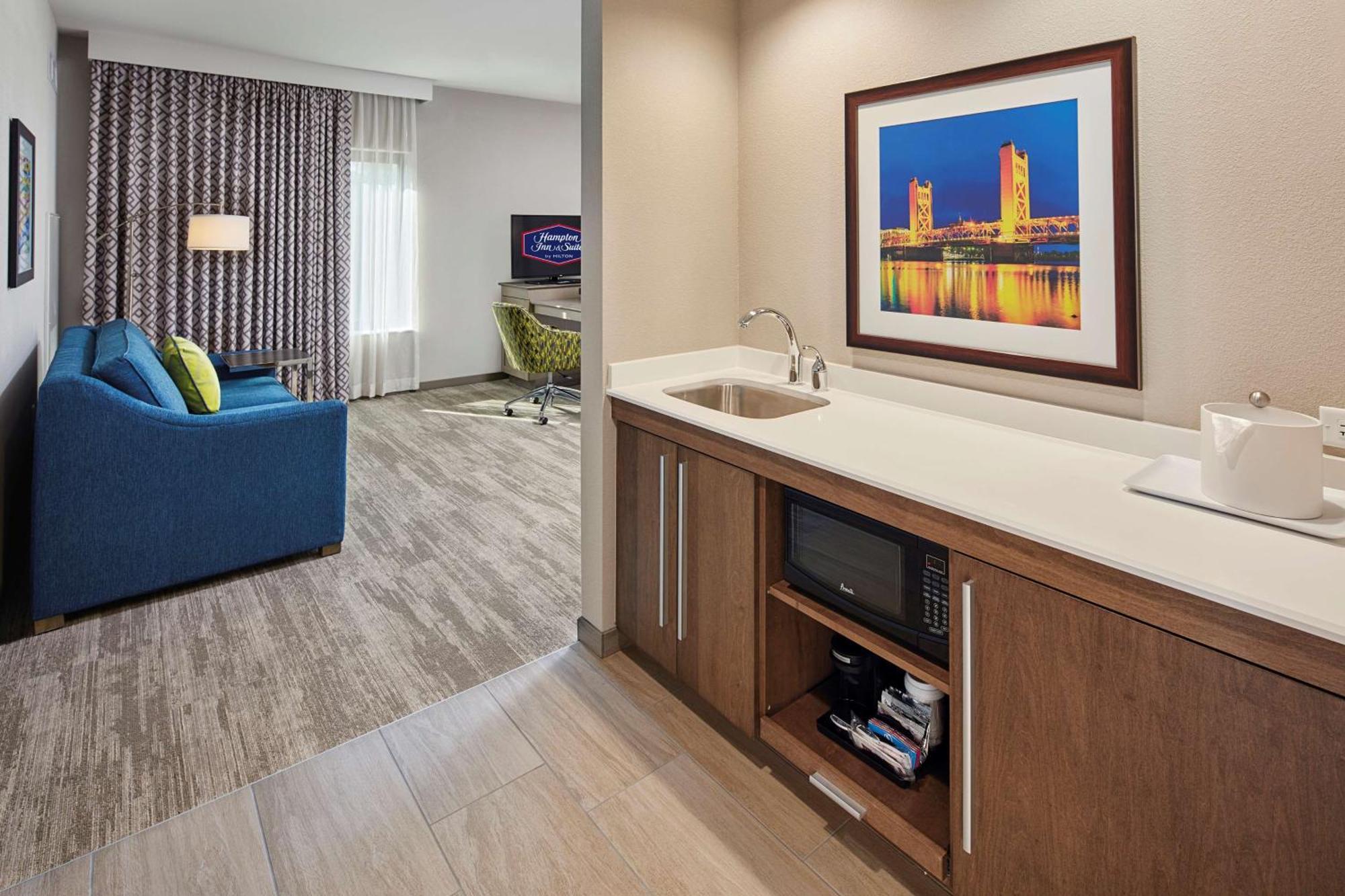 Hampton Inn & Suites Sacramento At Csus Екстер'єр фото